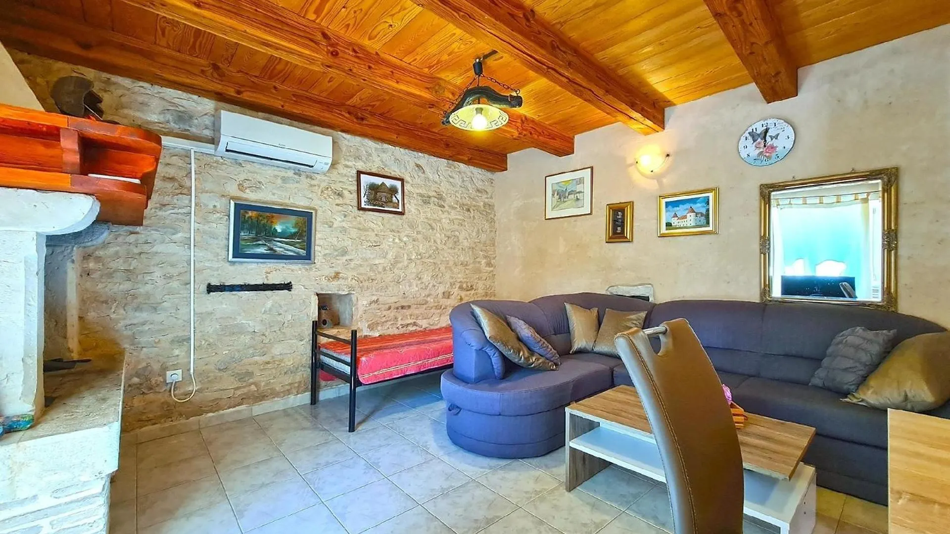 Ferienhaus Fuer 6 Personen Ca 80 Qm In Kavran, Istrien Suedkueste Von Istrien Holiday home