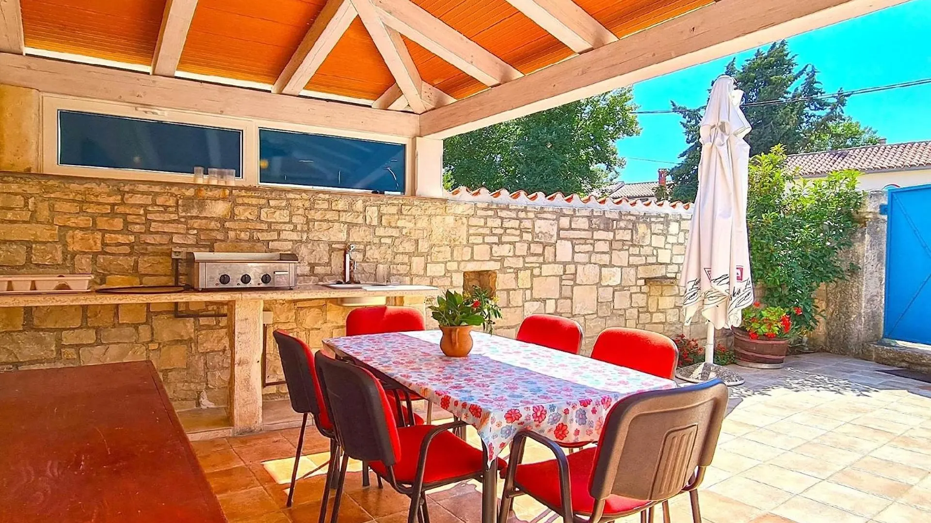 Ferienhaus Fuer 6 Personen Ca 80 Qm In Kavran, Istrien Suedkueste Von Istrien كرواتيا